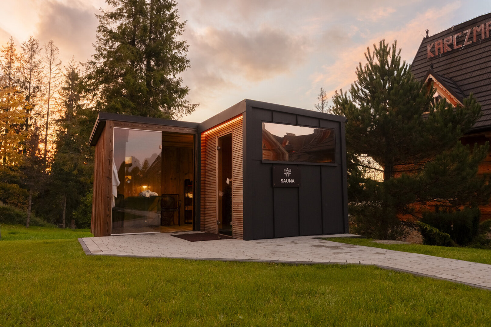 CYRHLA APARTAMENTY SPÓŁKA Z OGRANICZONĄ ODPOWIEDZIALNOŚCIĄ - 22